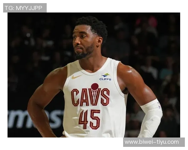 米切尔单节爆发斩获16分全场贡献24分5板5助4断展现全能表现